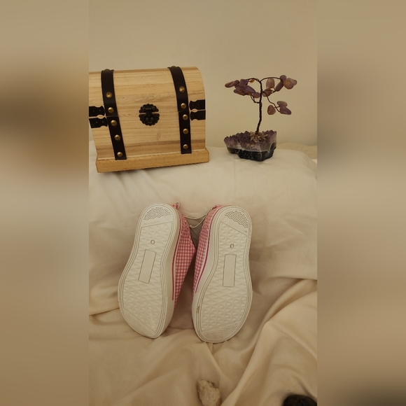 Toddler Girl's Shoe - Picture 4 of 4